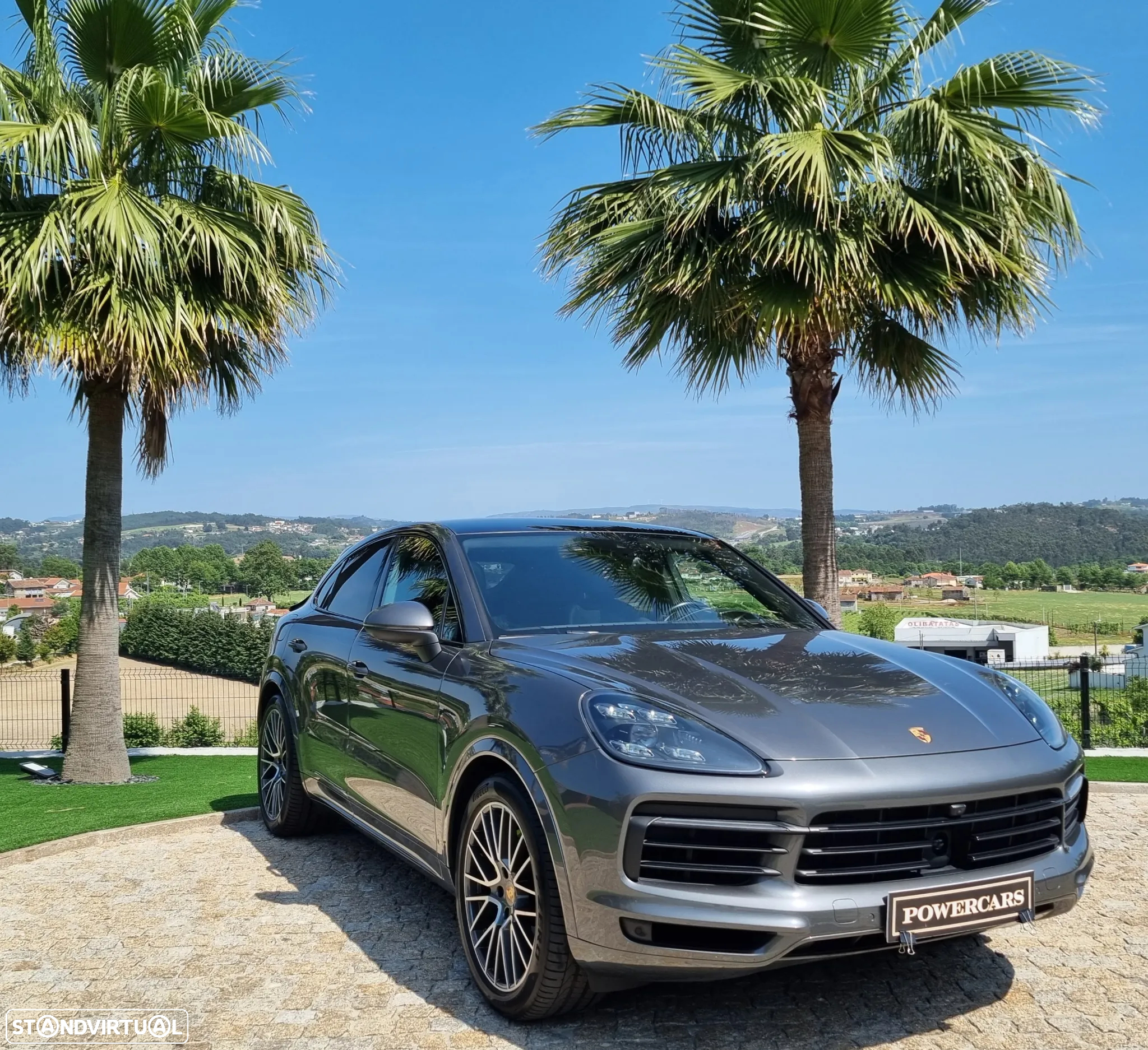 Porsche Cayenne Coupé E-Hybrid - 17
