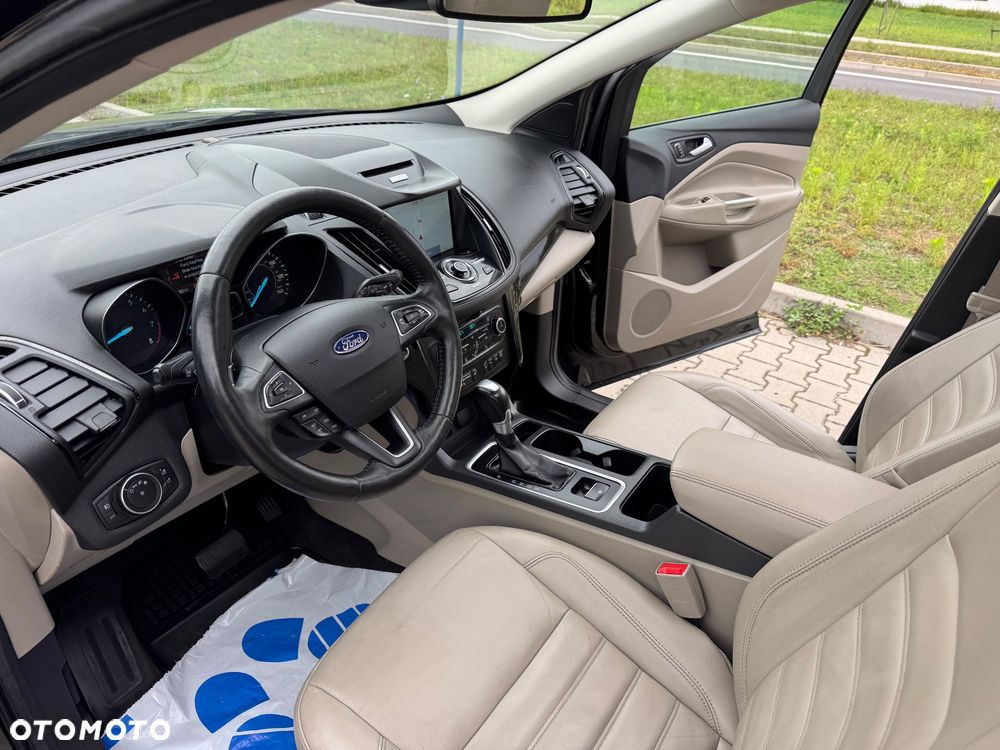 Ford Escape - 22