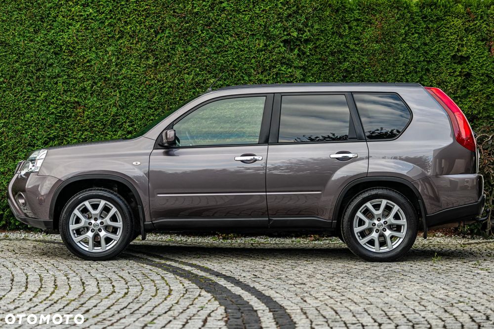 Nissan X-Trail 2.0 dCi 4x4 DPF SE - 14