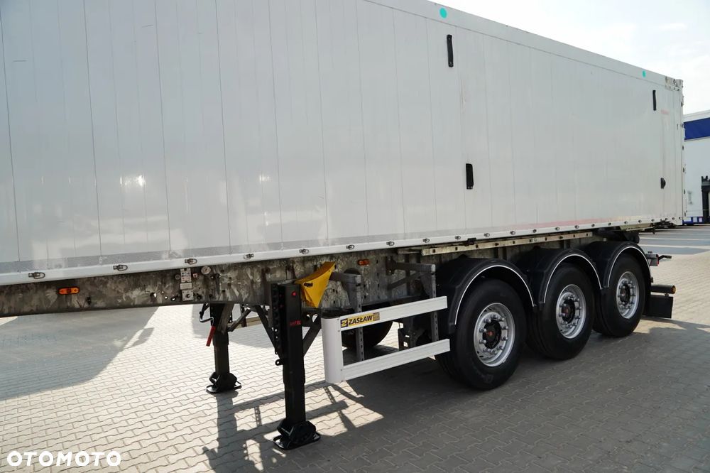 Zaslaw WYWROTKA ALUMINIOWA / 43 m3 /  OŚ PODNOSZONA / OSIE SAF - 10