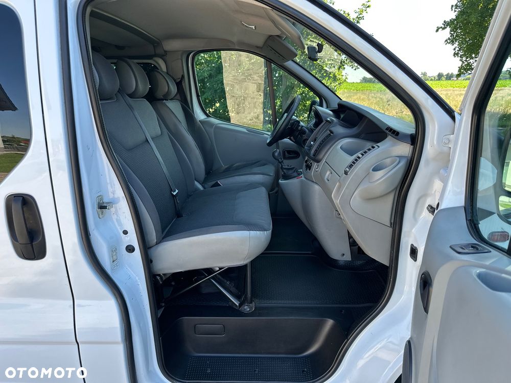 Renault Trafic - 14
