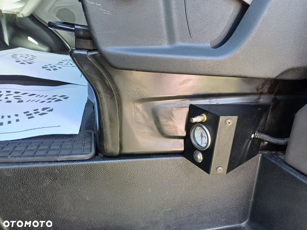 Ford TRANSIT - 18
