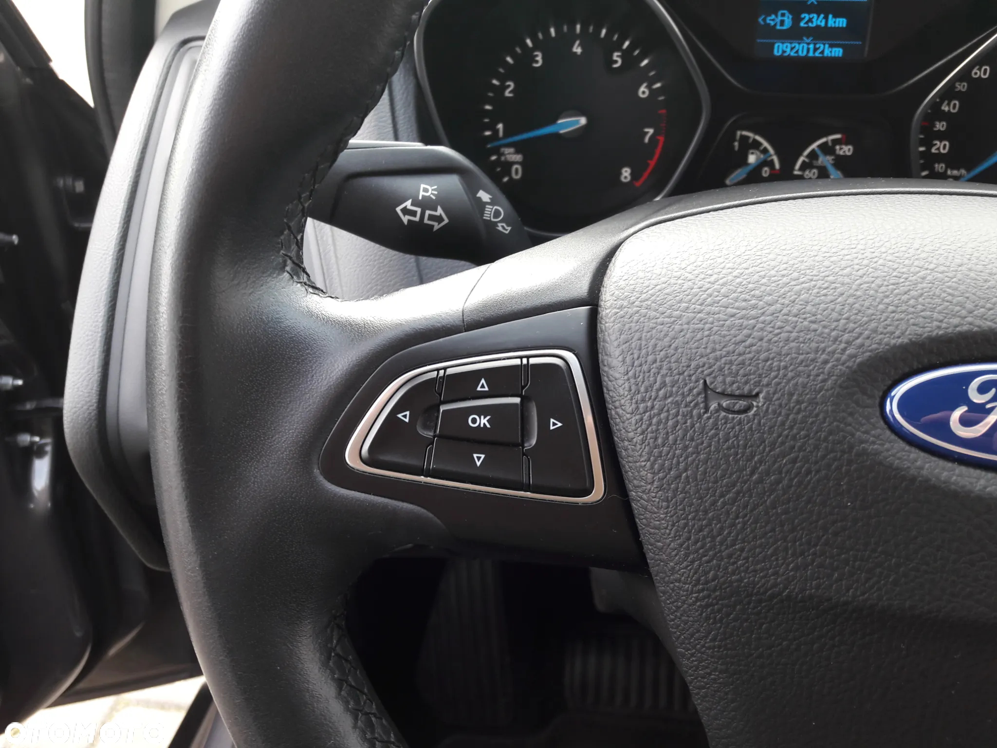 Ford Focus 1.0 EcoBoost Edition - 18