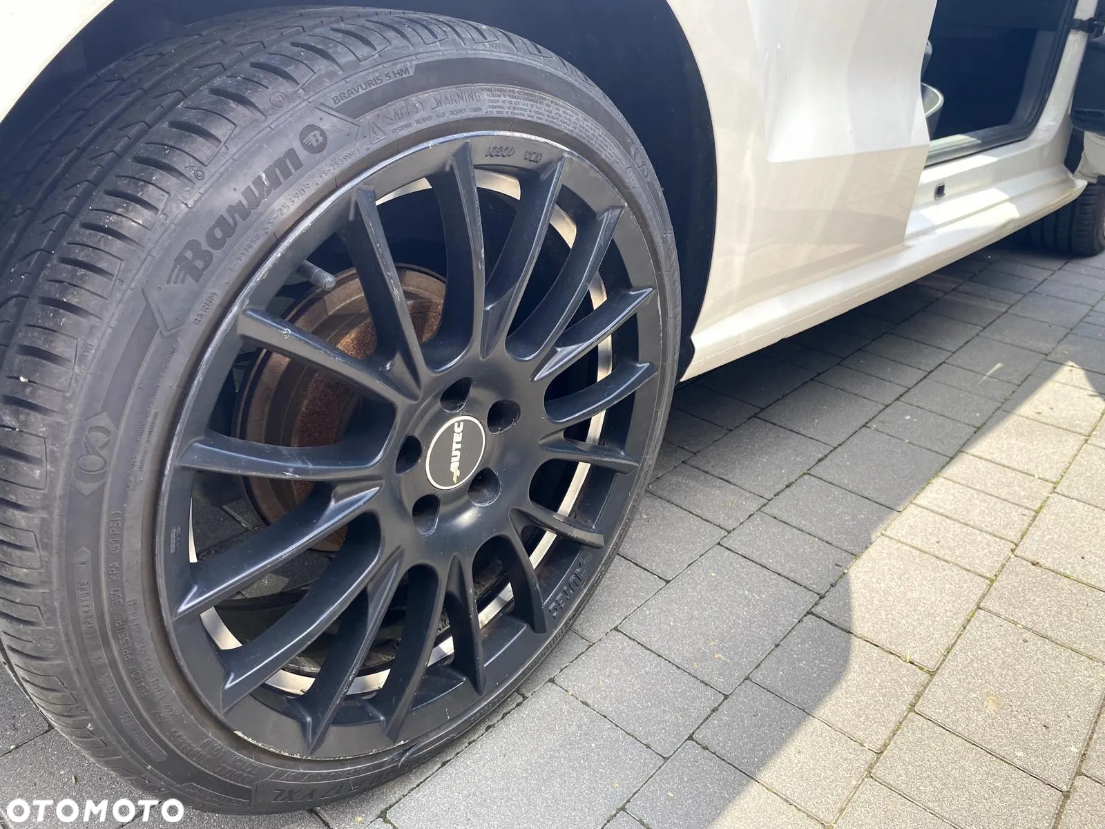 Volkswagen Polo - 13
