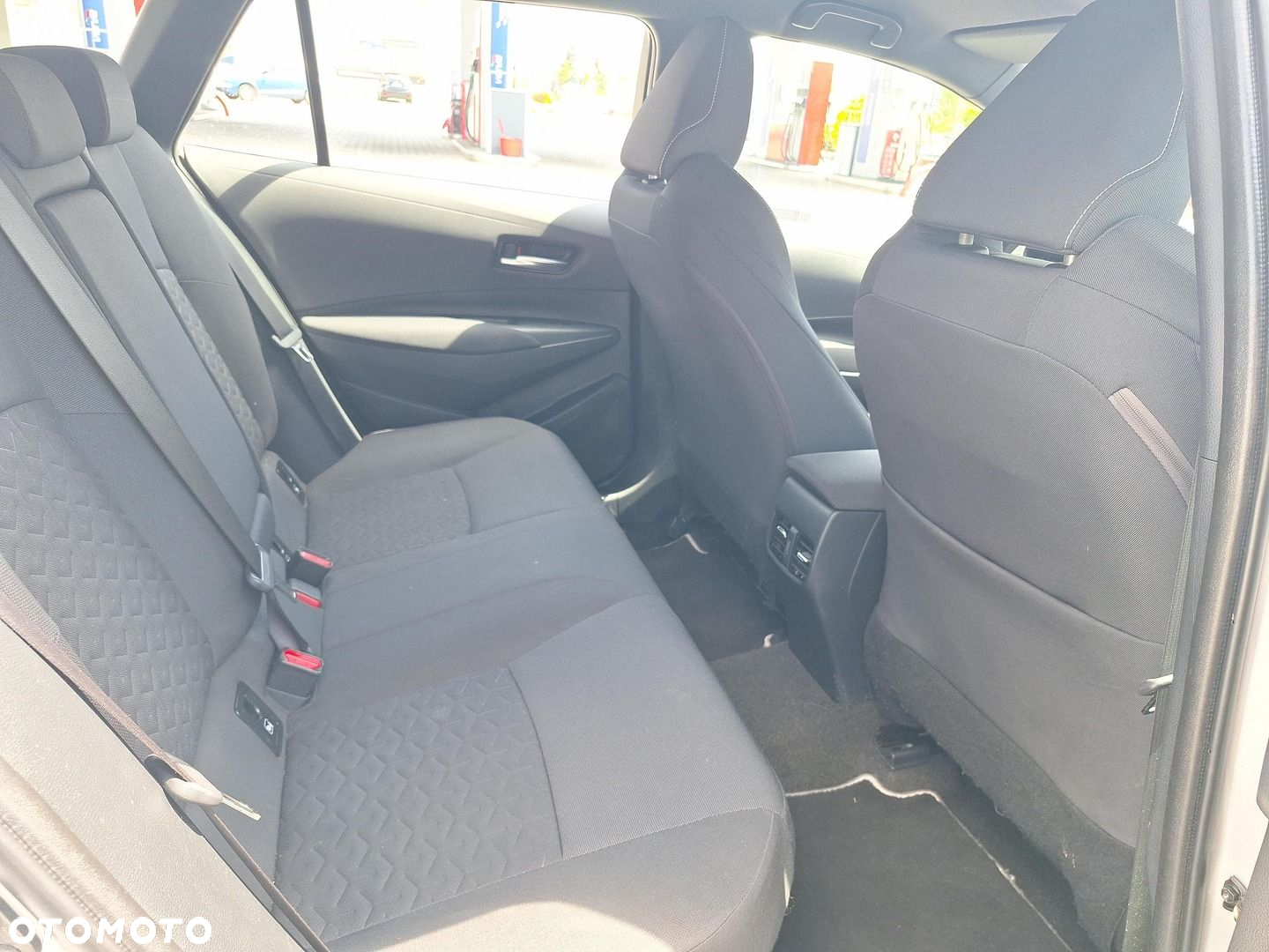 Toyota Corolla - 9