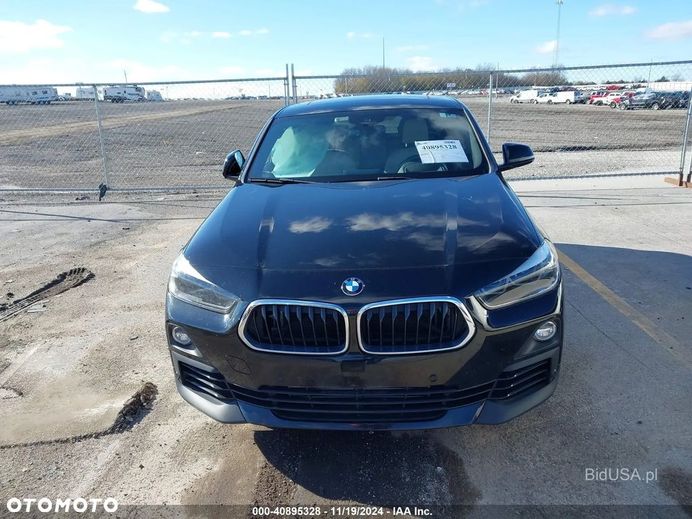 BMW X2 - 10