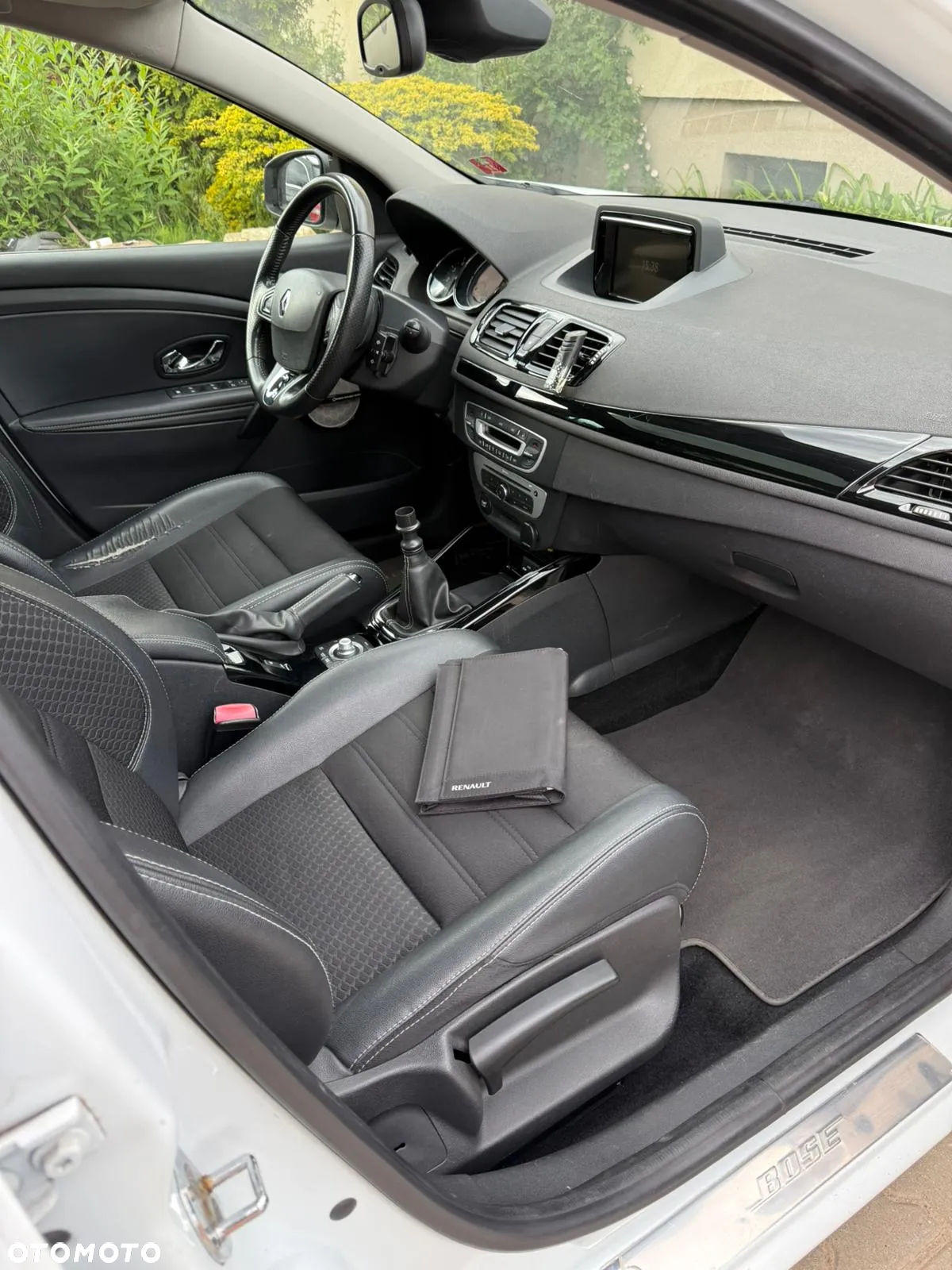 Renault Megane 1.6 dCi Bose - 12