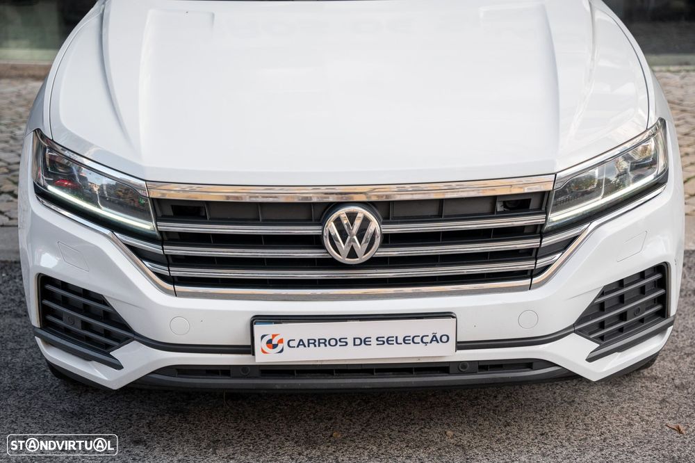 VW Touareg 3.0 TDI V6 Elegance Plus - 5