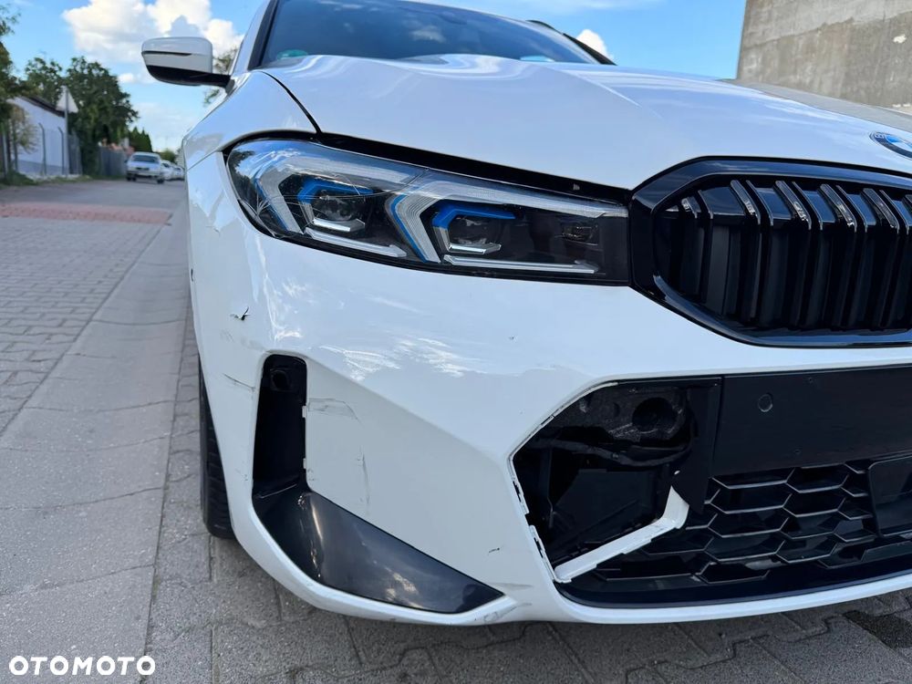 BMW Seria 3 320i Touring M Sport - 38