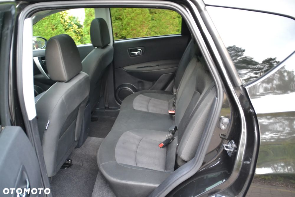 Nissan Qashqai 2.0 360 - 23