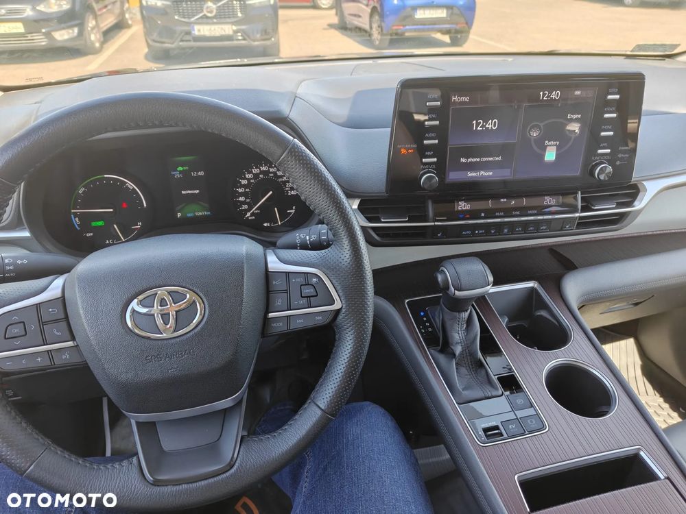 Toyota Sienna - 17