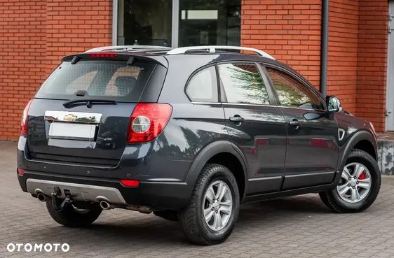 Chevrolet Captiva 3.2 4WD 7 Sitzer LT - 3
