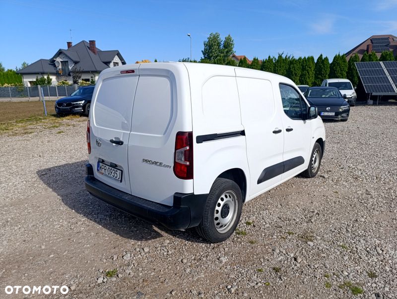 Toyota Proace City Furgon 2.3T - 8