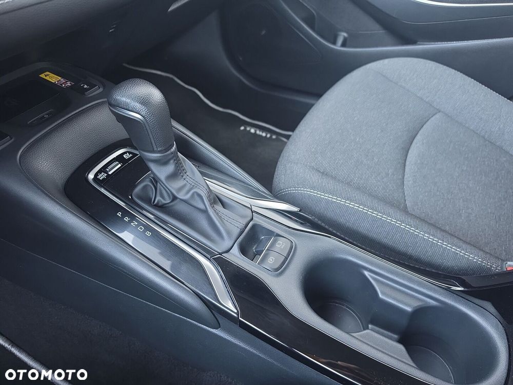 Toyota Corolla 1.8 Hybrid Style - 22
