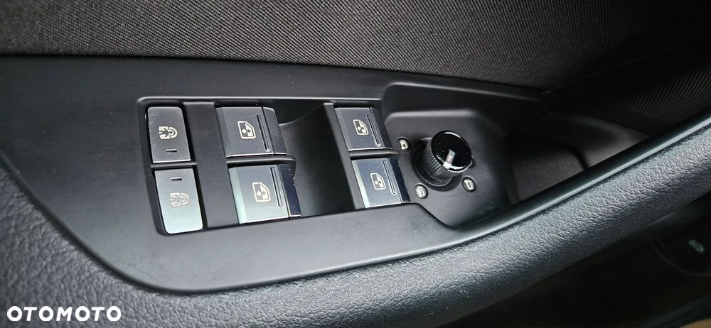 Audi A6 Avant 40 TDI S tronic design - 11