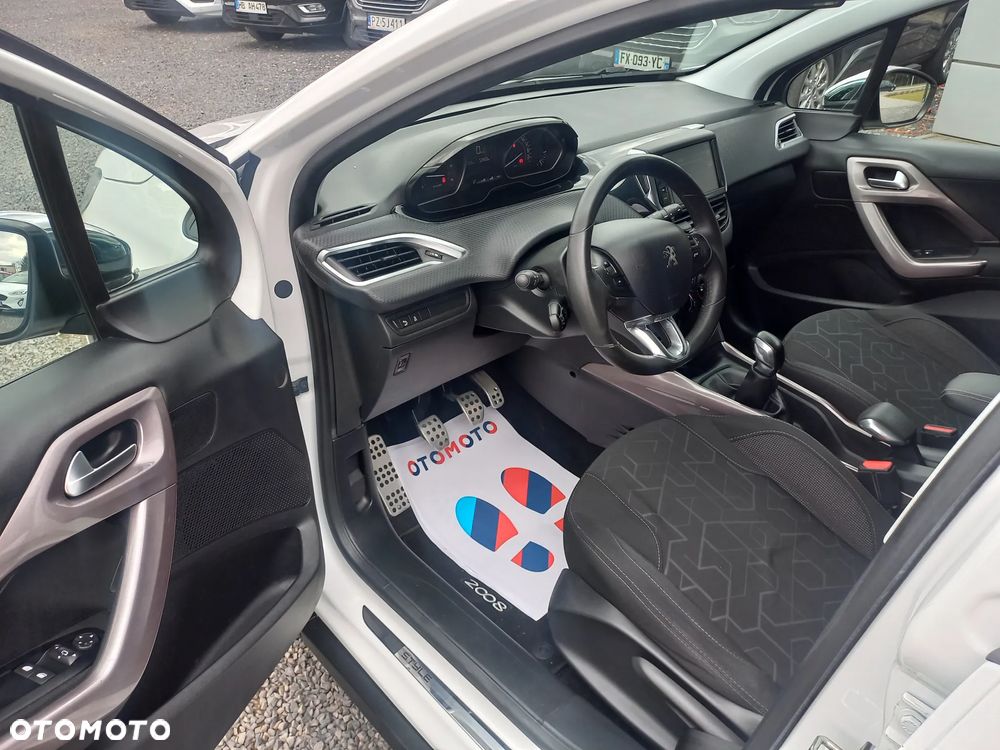 Peugeot 2008 - 17