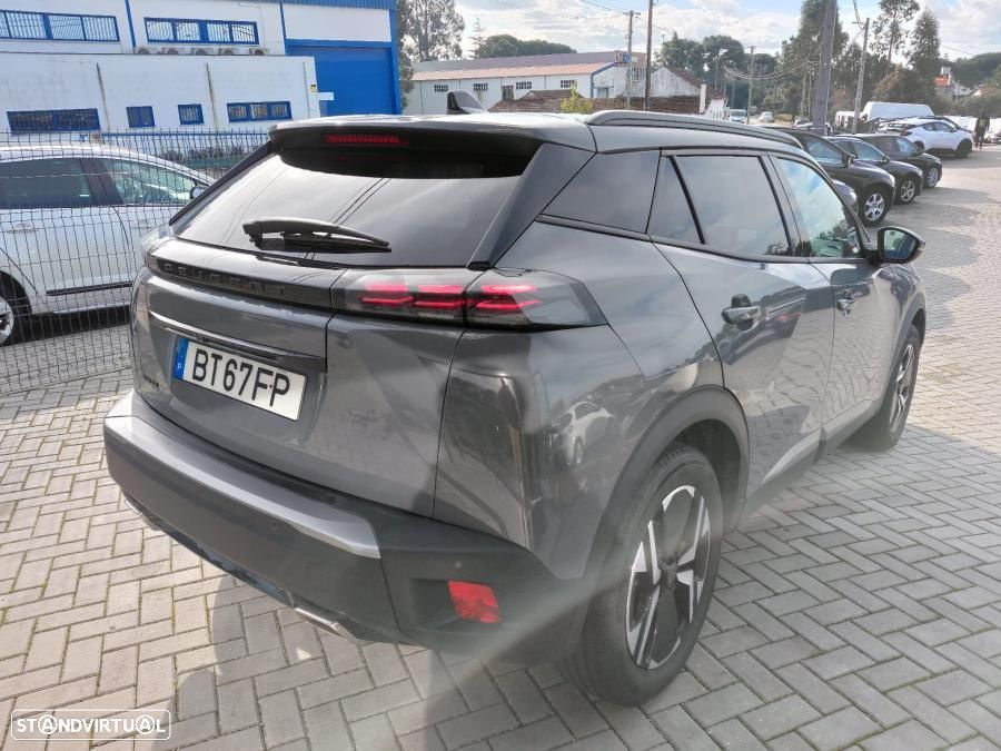 Peugeot 2008 1.2 PureTech Active Pack EAT8 - 3