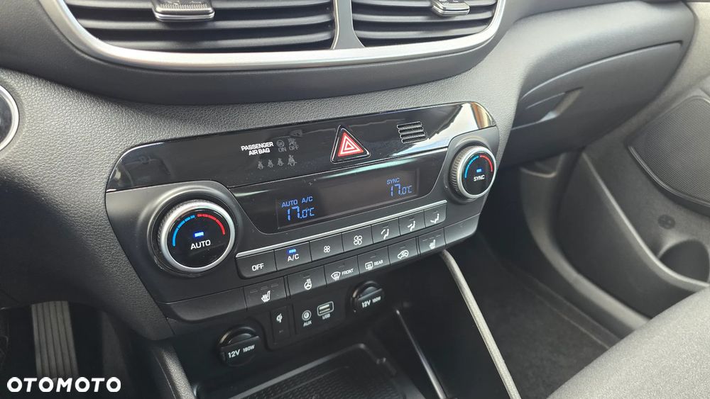 Hyundai Tucson 2.0 CRDI 4WD Automatik Premium - 33