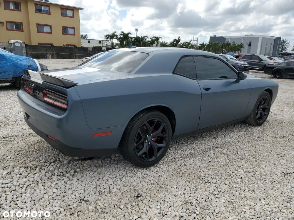 Dodge Challenger 3.6 SXT - 4