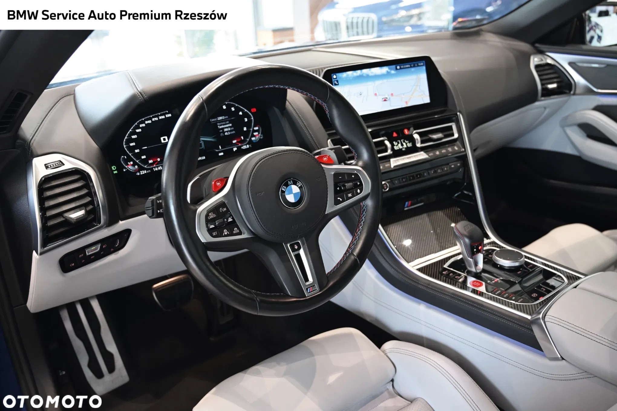 BMW M8 Cabrio Competition - 4