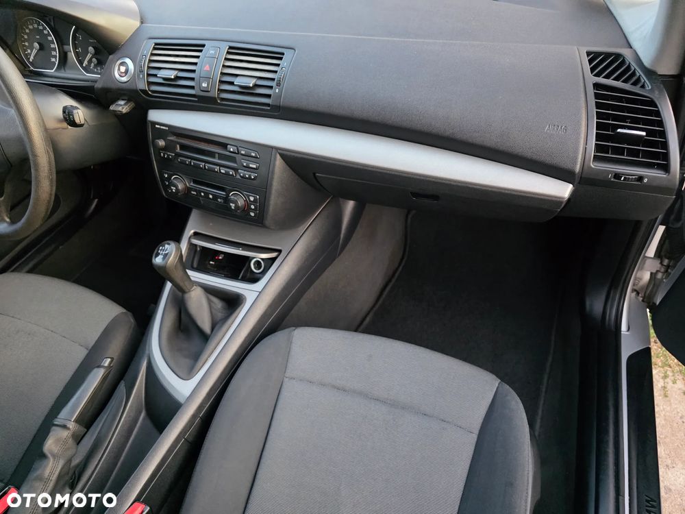 BMW Seria 1 - 14