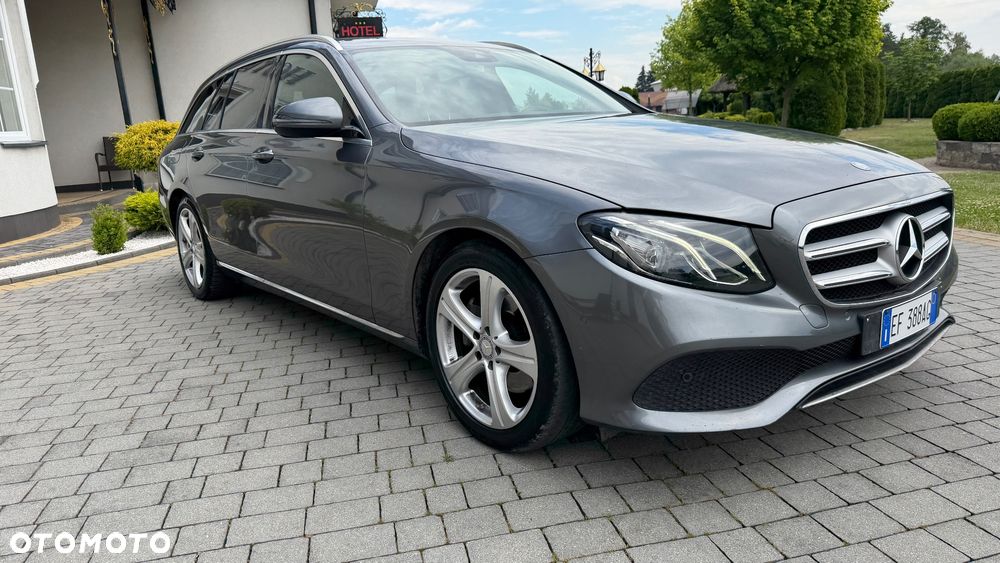Mercedes-Benz Klasa E 220 d 4Matic 9G-TRONIC - 21