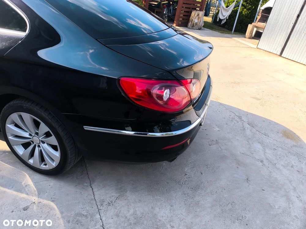 Volkswagen Passat 2.0 TDI Highline DSG - 17