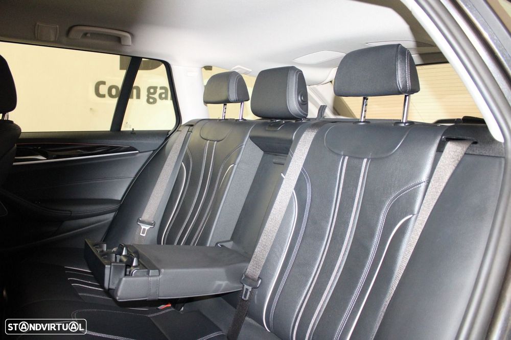 BMW 530 e Aut. - 42