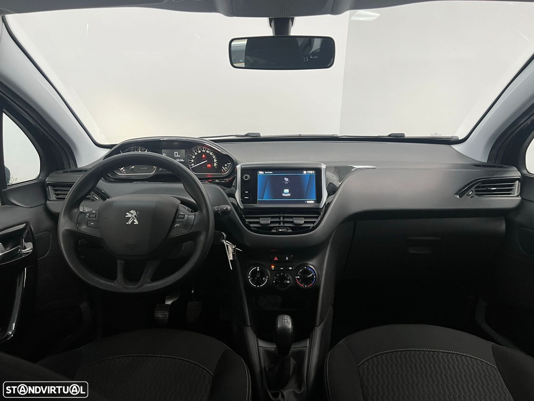 Peugeot 208 1.2 PureTech Access - 31