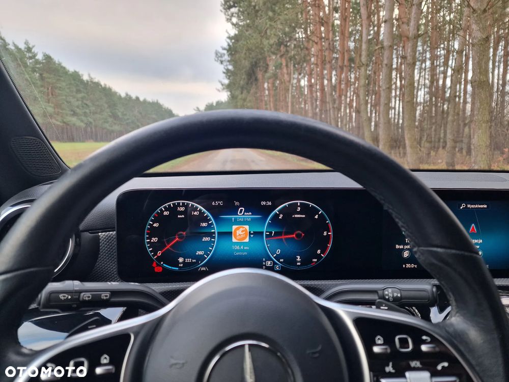 Mercedes-Benz Klasa A 180 d 8G-DCT Edition 2021 - 6