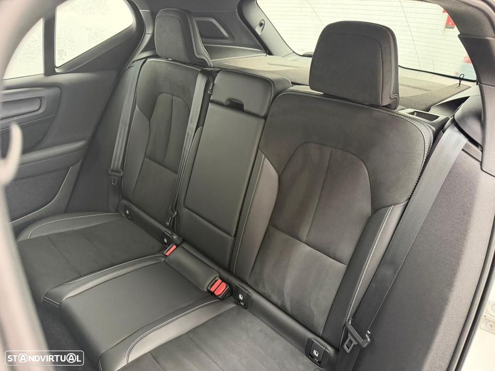 Volvo XC 40 1.5 T4 PHEV R-Design - 39