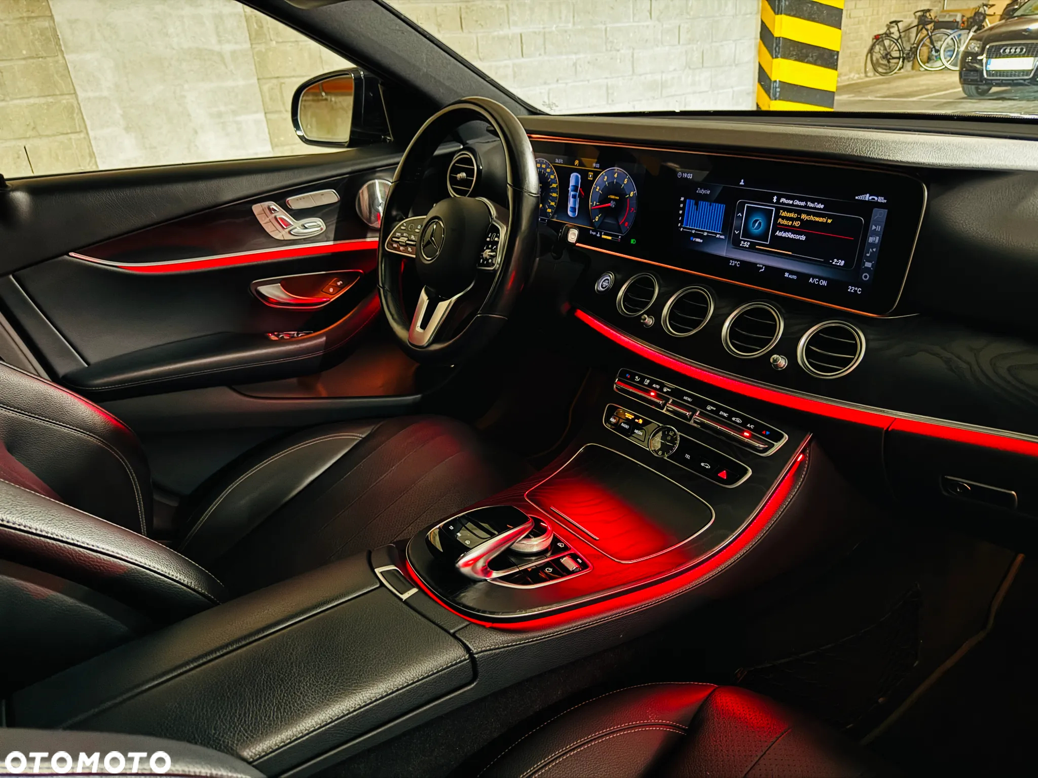 Mercedes-Benz Klasa E 350 9G-TRONIC AMG Line - 17