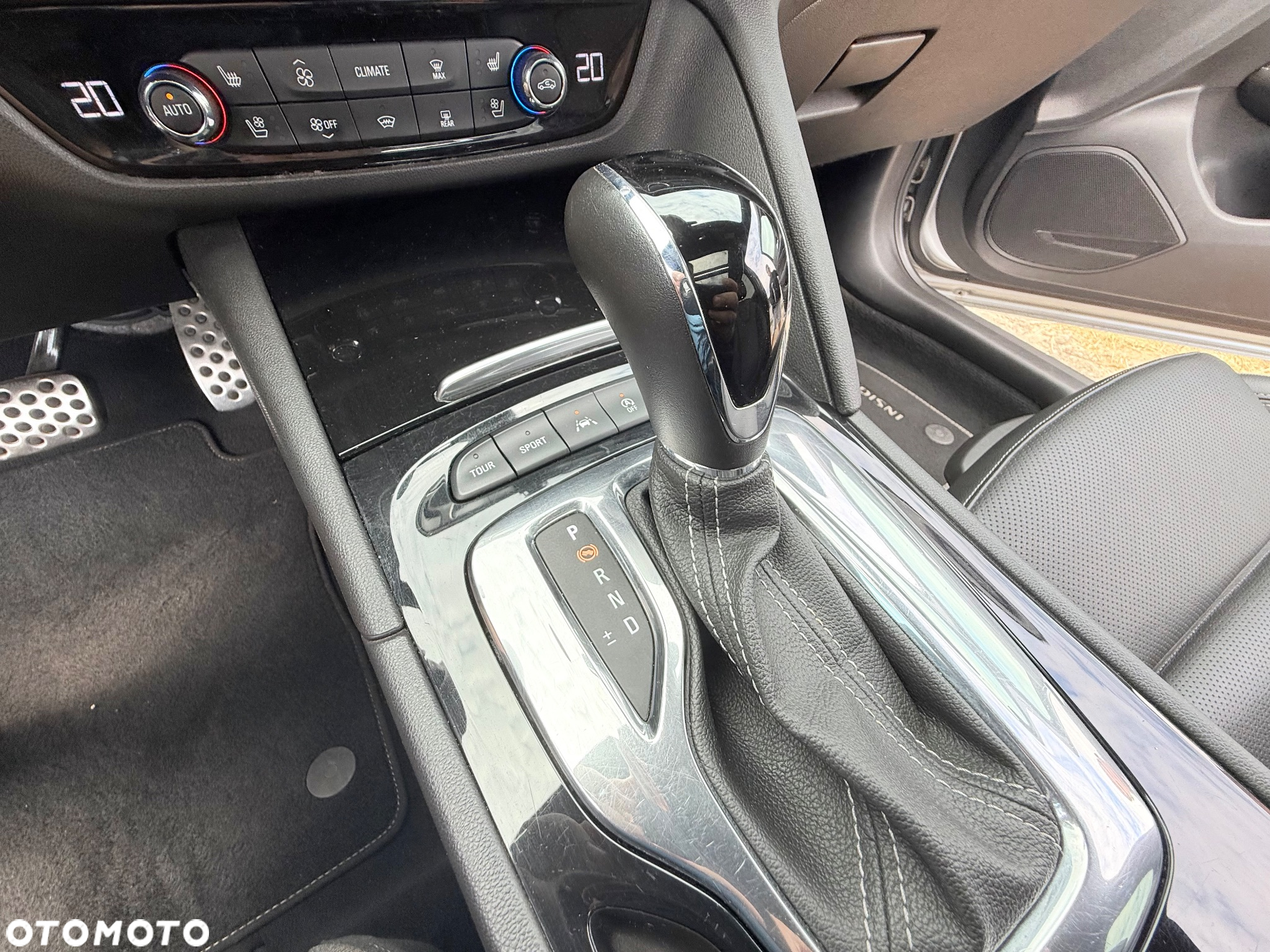 Opel Insignia Country Tourer 2.0 BiTrb D 4x4 Automatik Exclusive - 22