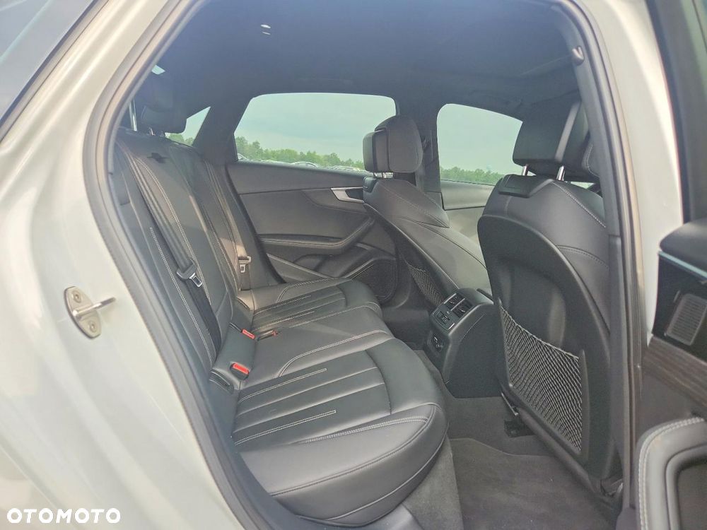 Audi A4 Limousine - 10