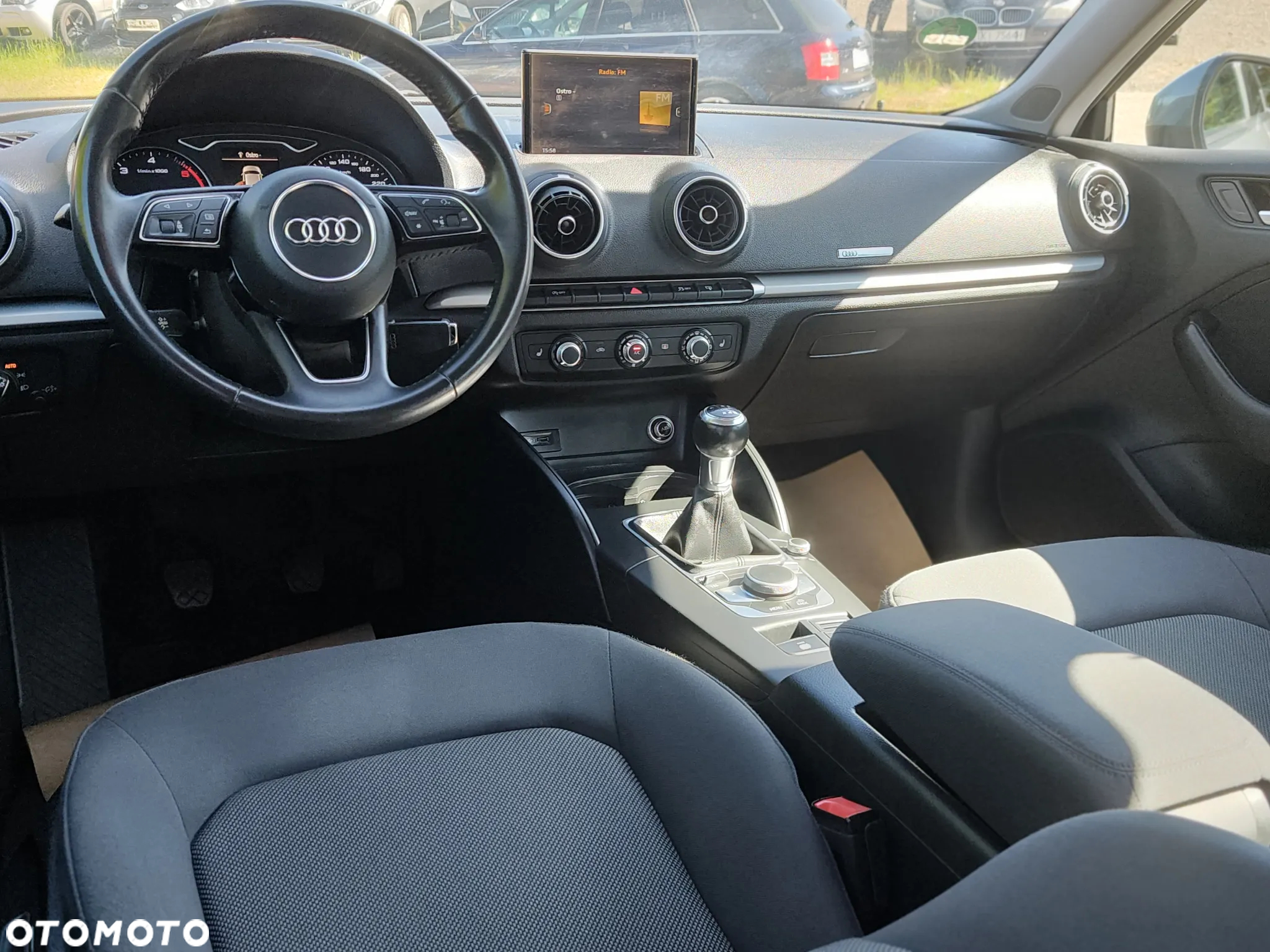 Audi A3 1.6 TDI clean diesel Attraction - 18