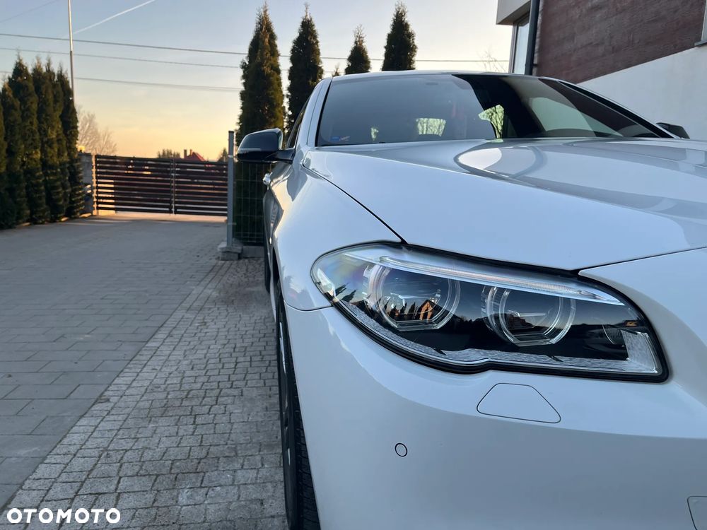 BMW Seria 5 520d xDrive M Sport Edition - 15