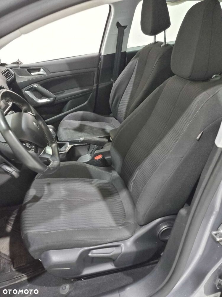 Peugeot 308 - 15