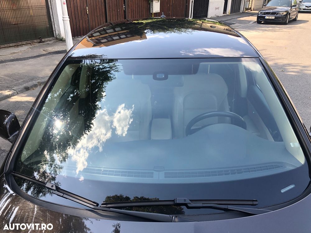 Skoda Superb 2.0 TDI 4X4 Elegance - 11