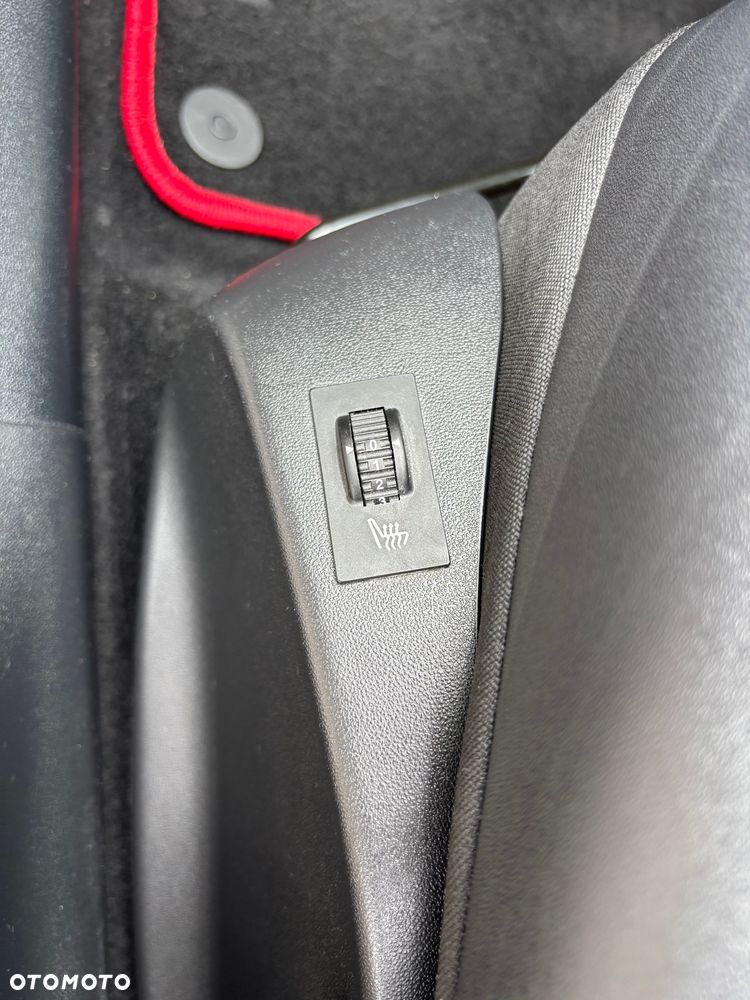 Peugeot 2008 BlueHDi FAP 120 STOP & START Allure - 20