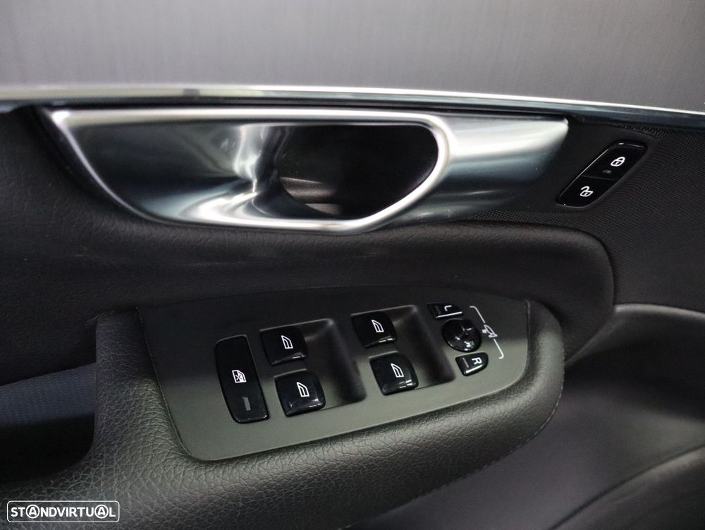 Volvo XC 90 2.0 T8 PHEV Inscription AWD - 21