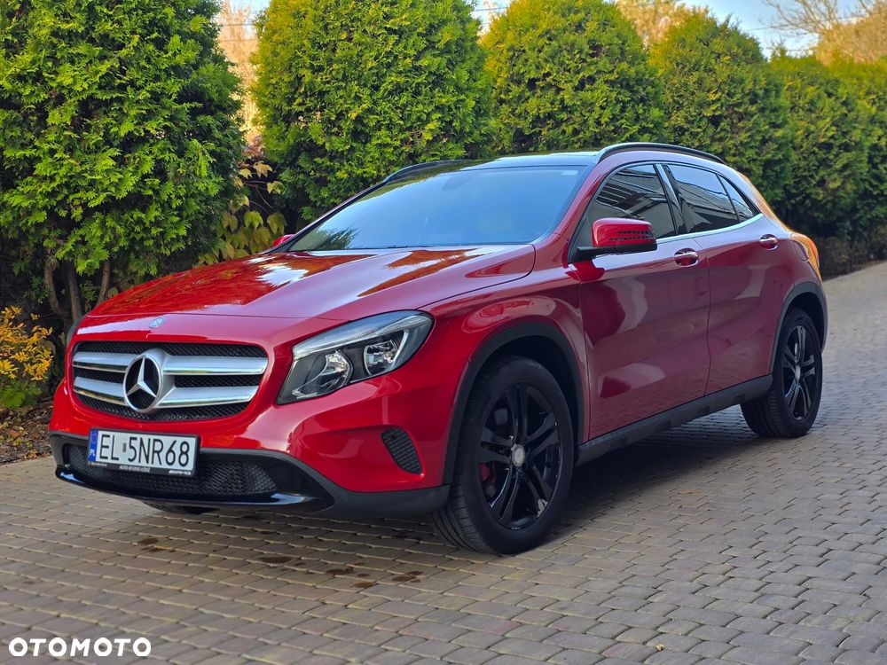 Mercedes-Benz GLA 250 4-Matic - 9