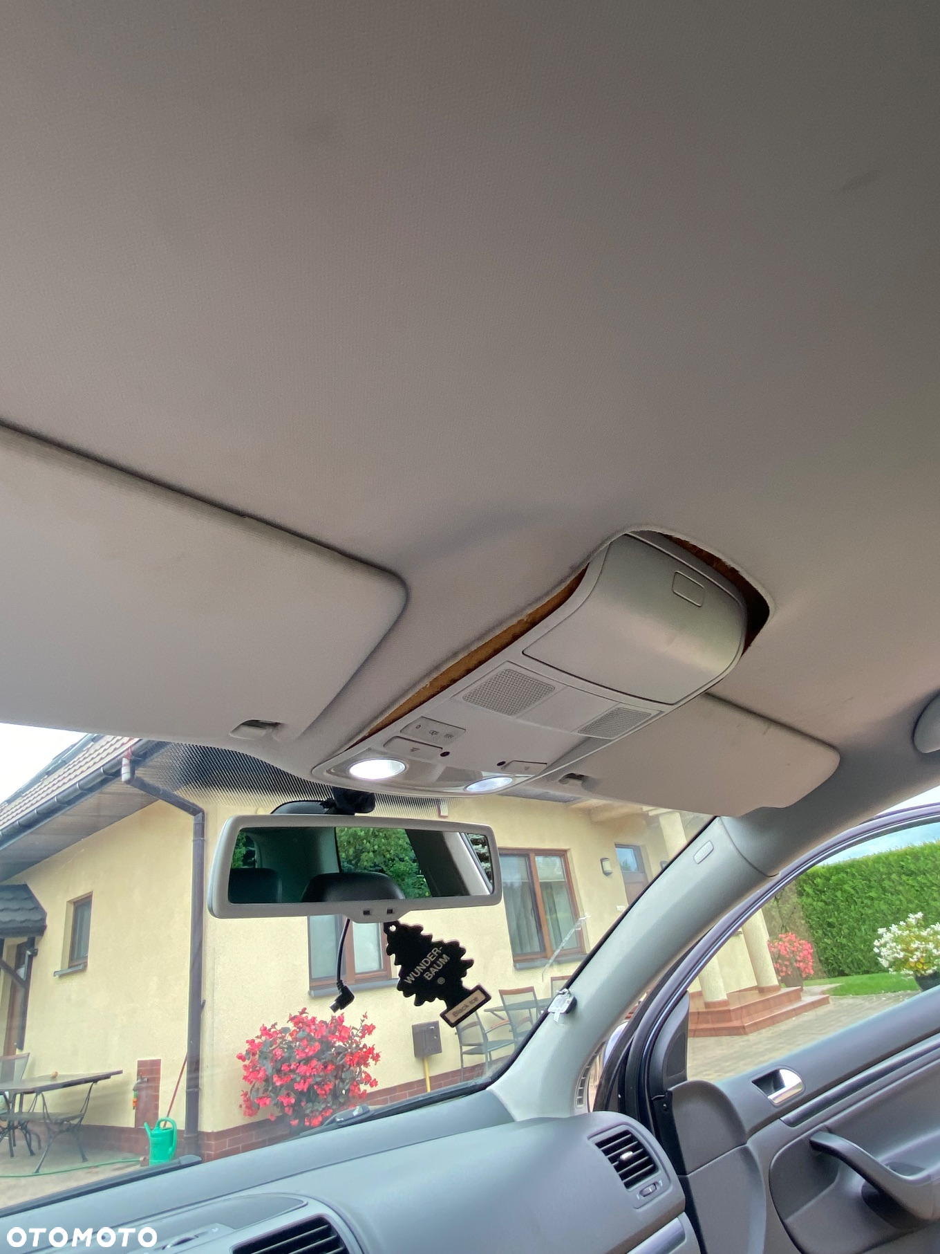 Volkswagen Golf VI 2.0 TDI Comfortline - 12