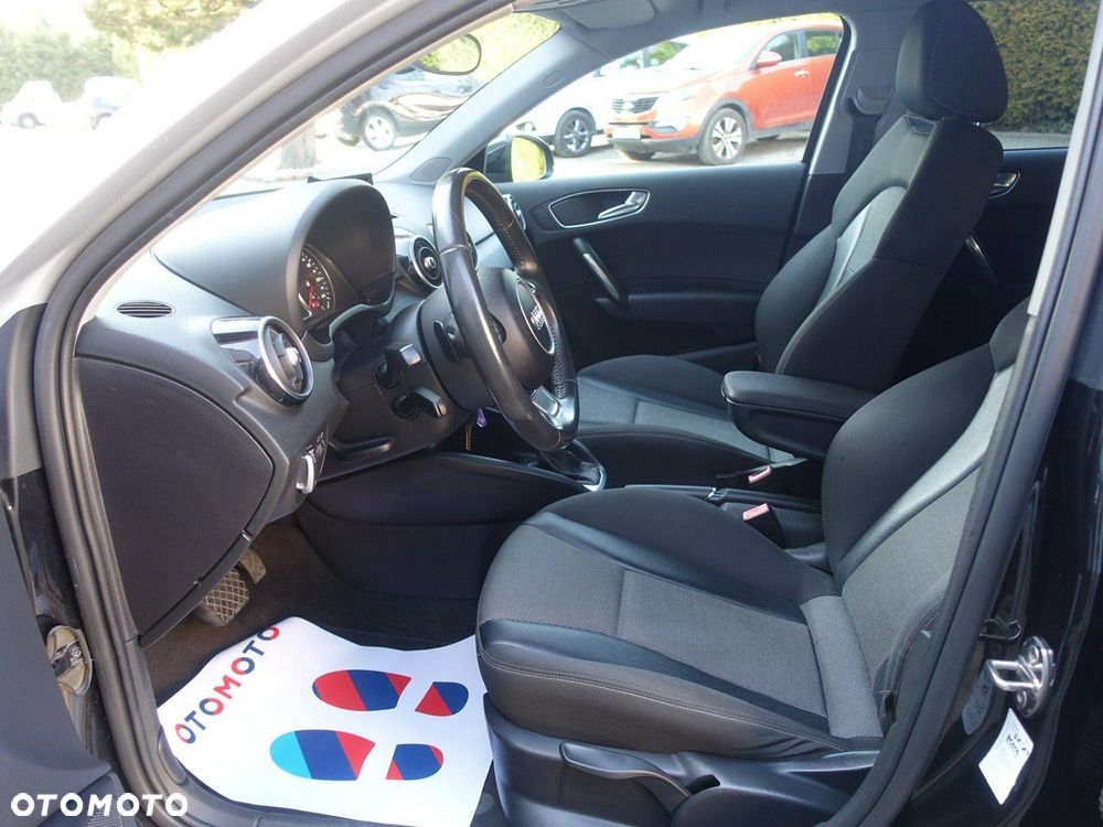 Audi A1 Sportback 1.6 TDI Ambition S tronic - 9