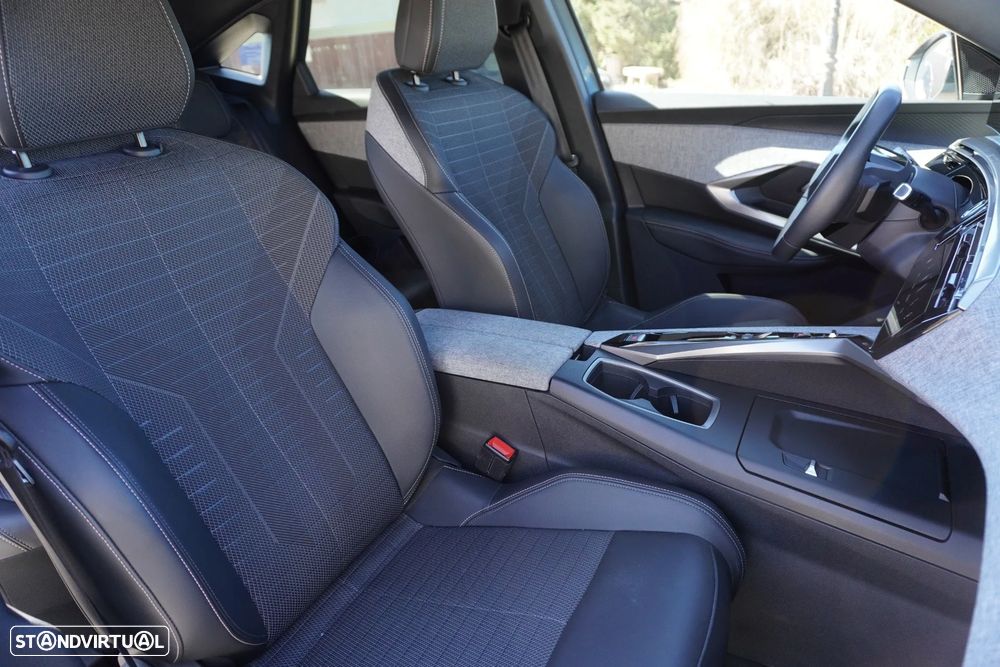 Peugeot 3008 1.2 Hybrid Allure e-DCS6 - 22