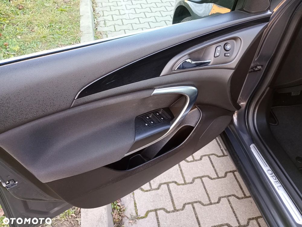 Opel Insignia 1.6 ECOTEC DI Turbo ecoFLEX Start/Stop Business Innovation - 18