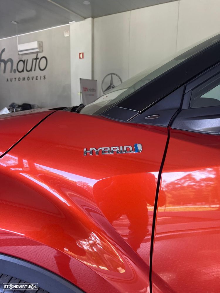Toyota C-Hr 2020 photo 4
