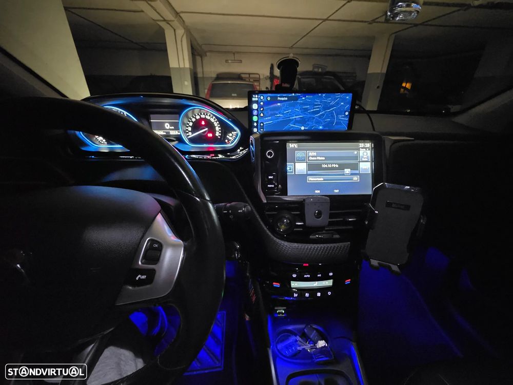 Peugeot 2008 1.4 HDi Allure - 9