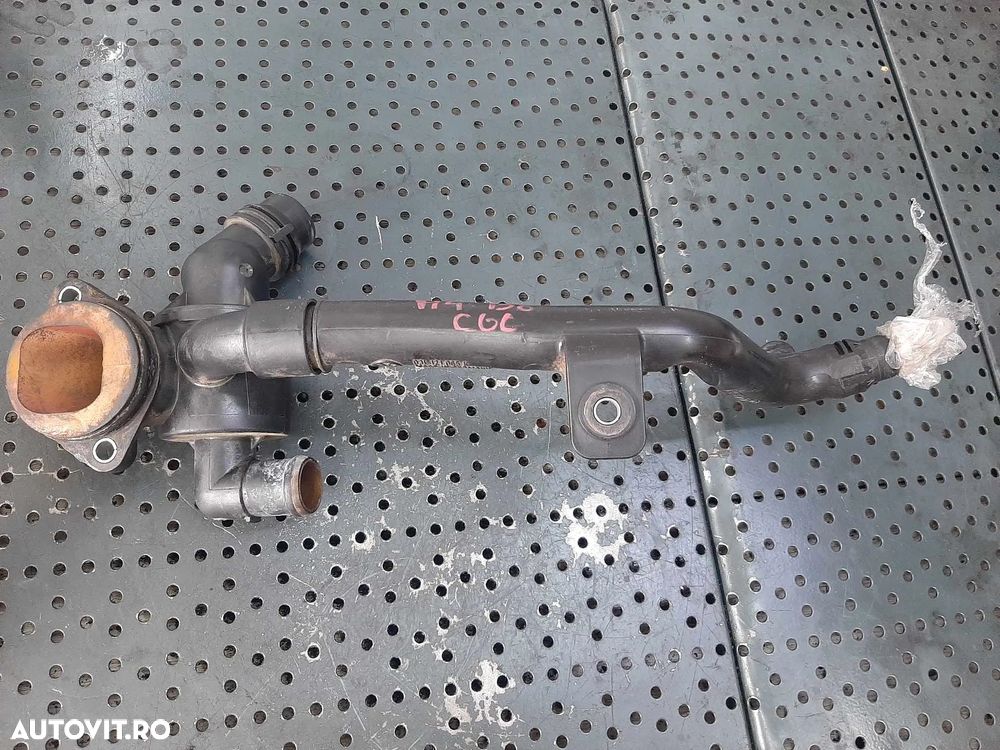corp termostat 2.0 tdi cgl  audi a4 b8 8k q5 a6 4g  03l121111ad - 3