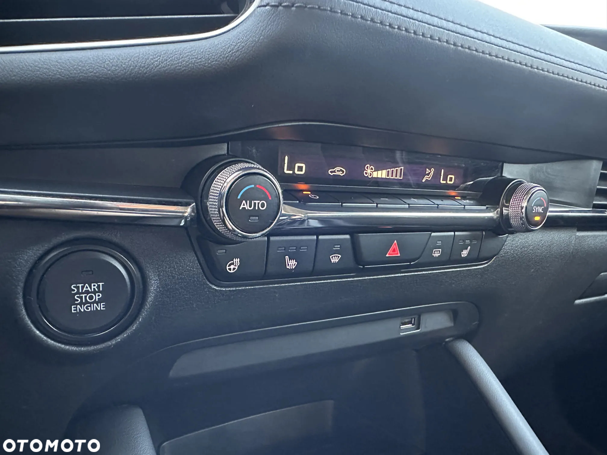 Mazda 3 - 16