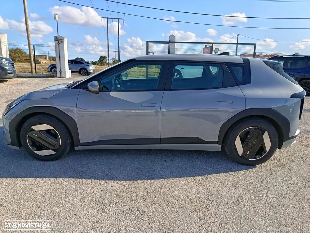 Kia EV4 58.3 kWh Drive — fotografia 19